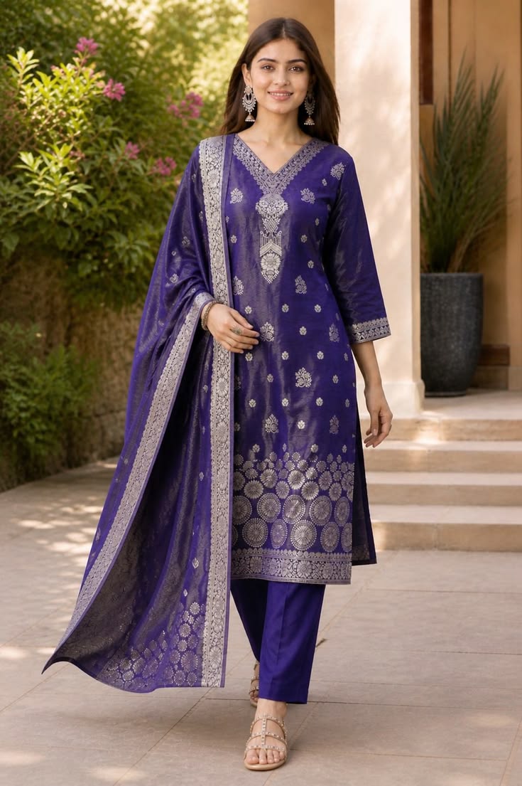 Graceful Ethnic Wear Set